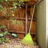 Colwelt Plastic Leaf Rake 22 Tines 56-72 in Adjustable Handle Garden Rake view 5