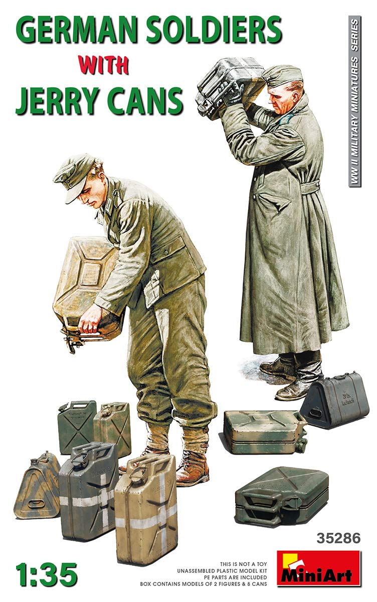 Miniart 1:35 - German Soldiers w/Jerry Cans