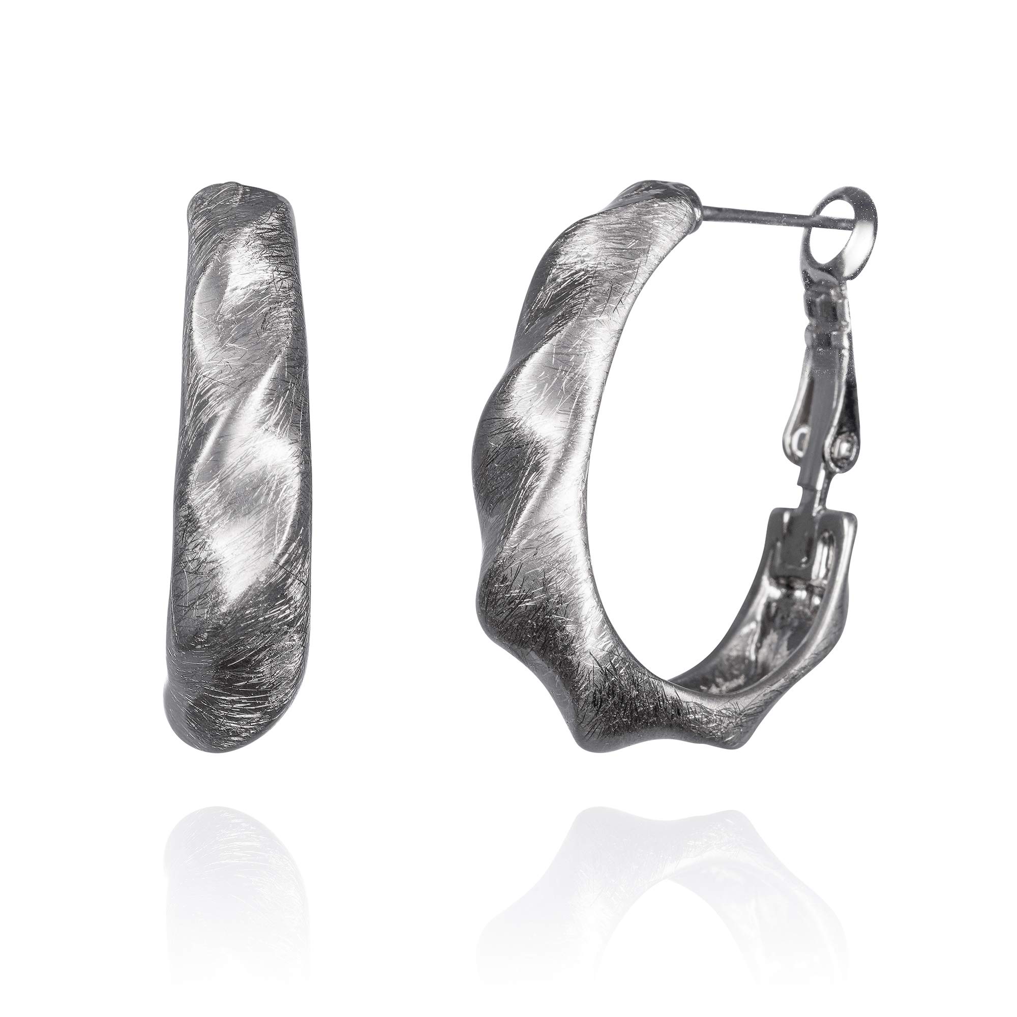 namana Twisted Silver Hoop Earrings for Women, Chunky Silver Hoop Earrings for Women, Pair of Large Silver Hoops for Women and Teenage Girls with Elegant Brushed Finish, Jewellery Gifts for Women
