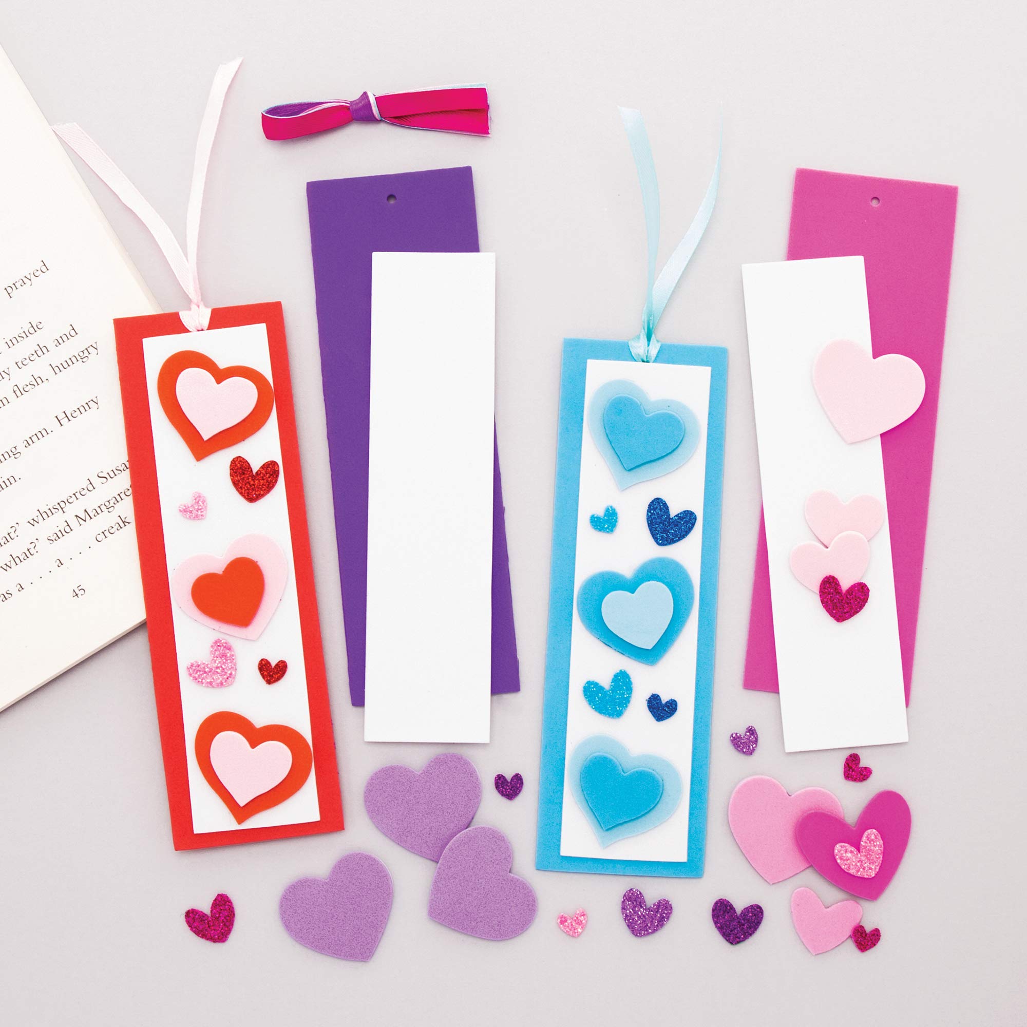 Baker Ross Heart Mix & Match Bookmark Kits - Pack of 8, Valentines Days Crafts (AT363)