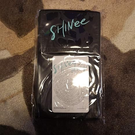 Amazon Co Jp Shinee シャイニー Special Party The Shining ペンミ グッズ チケットホルダー トレカ無 ソウルコン カン ダニエル ホビー 通販