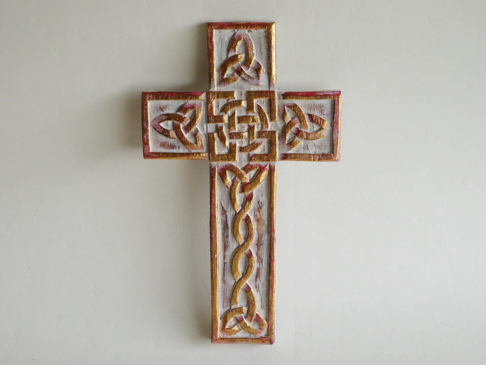 Wooden Hand Carved Red/Gold Celtic Cross Wall Plaque 30cm..