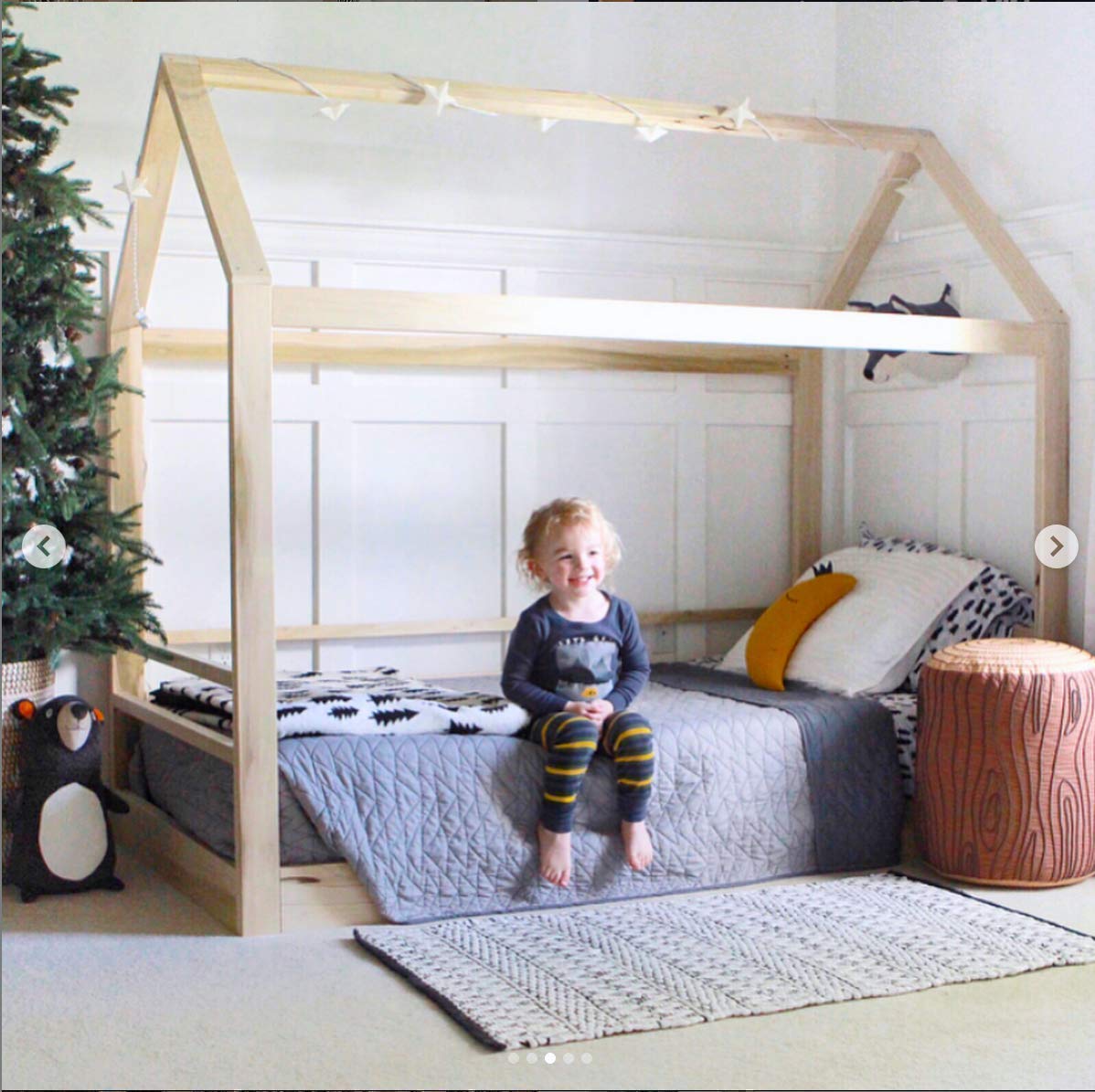 twin house bed frame