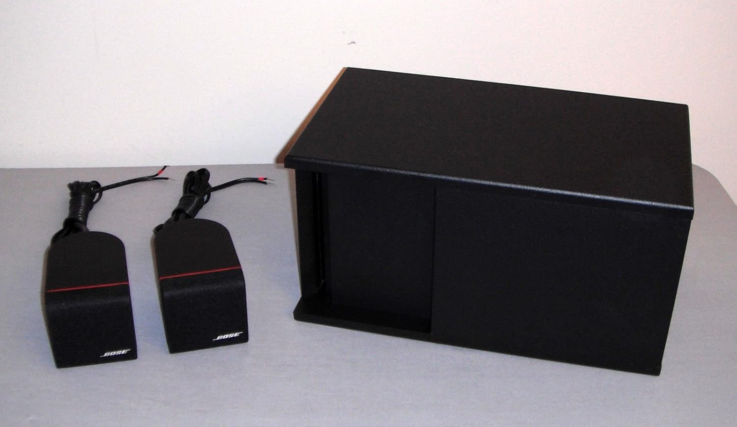 Amazon.com: Bose Acoustimass 3 Series III Speaker System: Home Audio &  Theater