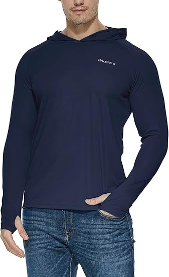 camiseta con capucha