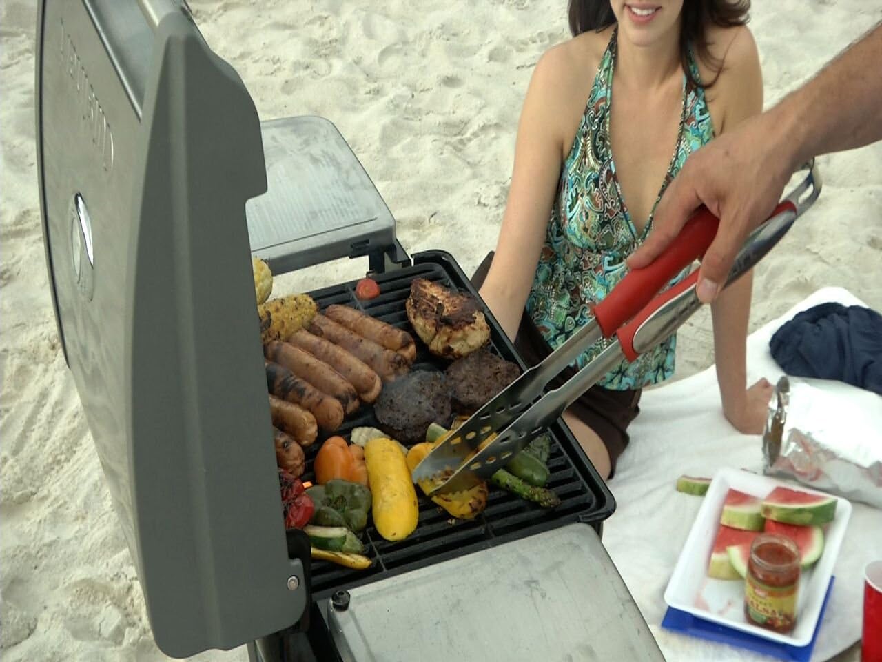 Cuisinart CGG-240 All Foods, 27.3" L x 38" W x 23.5" H, Roll-Away Gas Grill, Stainless Steel: Garden & Outdoor