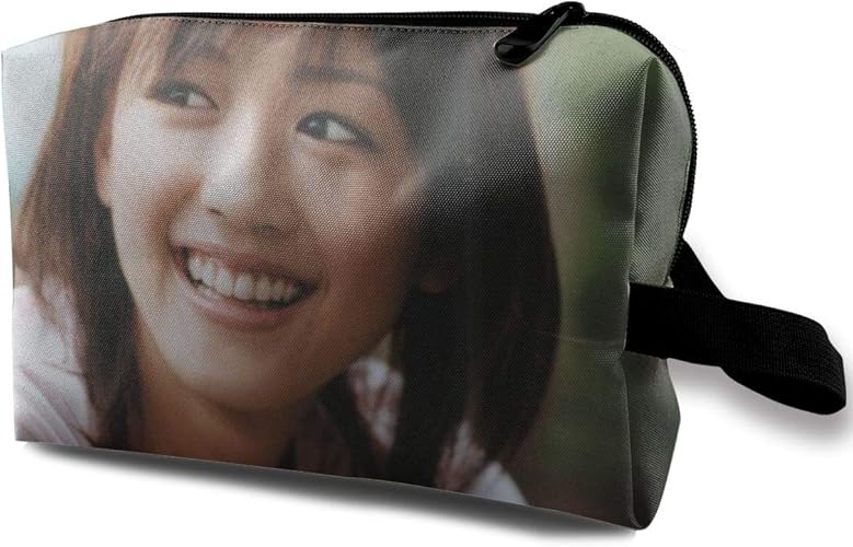 Amazon 綾瀬はるか 笑う メイクポーチ 化粧ポーチ 化粧品収納 コスメポーチ 化粧バッグ 小物入れ 収納ポーチ トラベルポーチ コンパクト 大容量 機能的 ブラシ バッグ 旅行 携帯便利 Nisaukaji シューズ バッグ