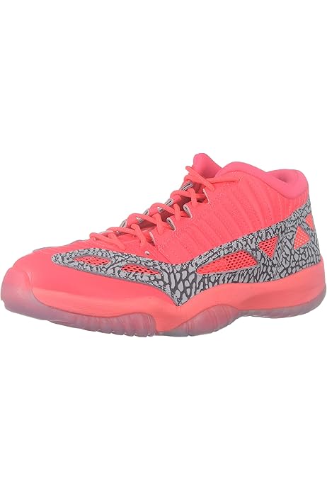 jordan retro 11 low le pink