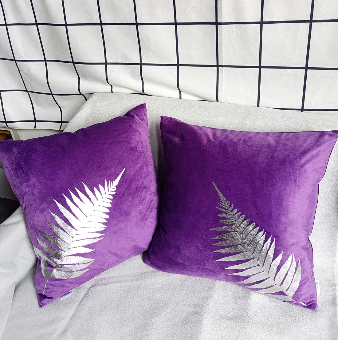 ZUODUTEX Silvery Foil Printing Plant Leaves on Purple Velvet Cushion Protector Festival Sofa Pillow Cover Gift Cushion Covers for Sofa Car Home Decor 45 x 45 Cm Set of 2 Pieces