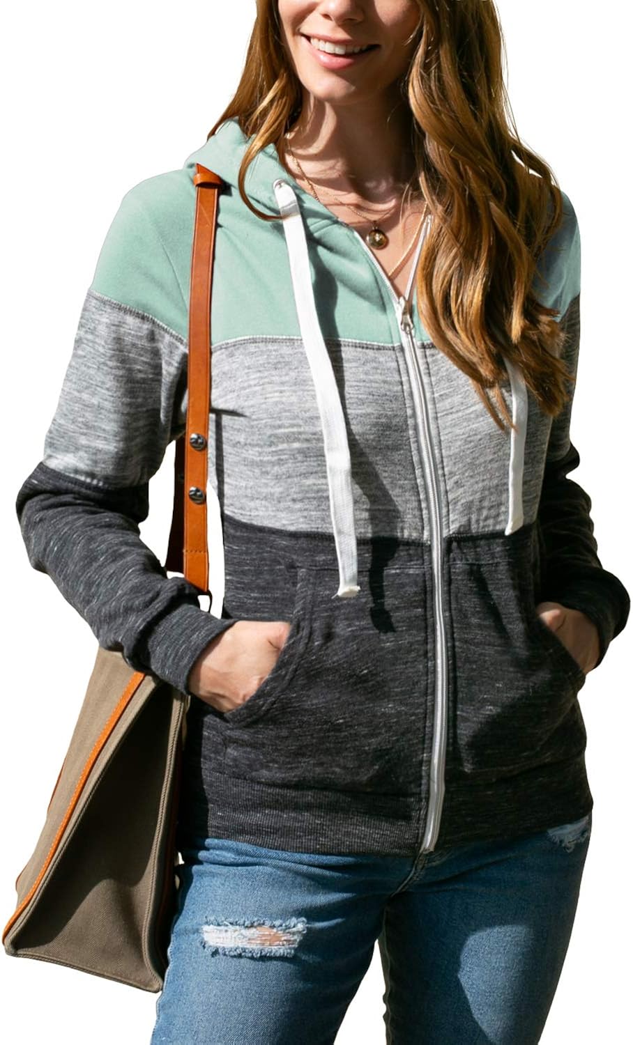 Los mejores diseños de hoodies y sudaderas para estar cómoda en casa en los  días de frío - La Opinión