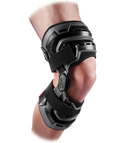 Amazon.com: Alpinestars Carbon B2 Left Knee Brace Black S/Small 