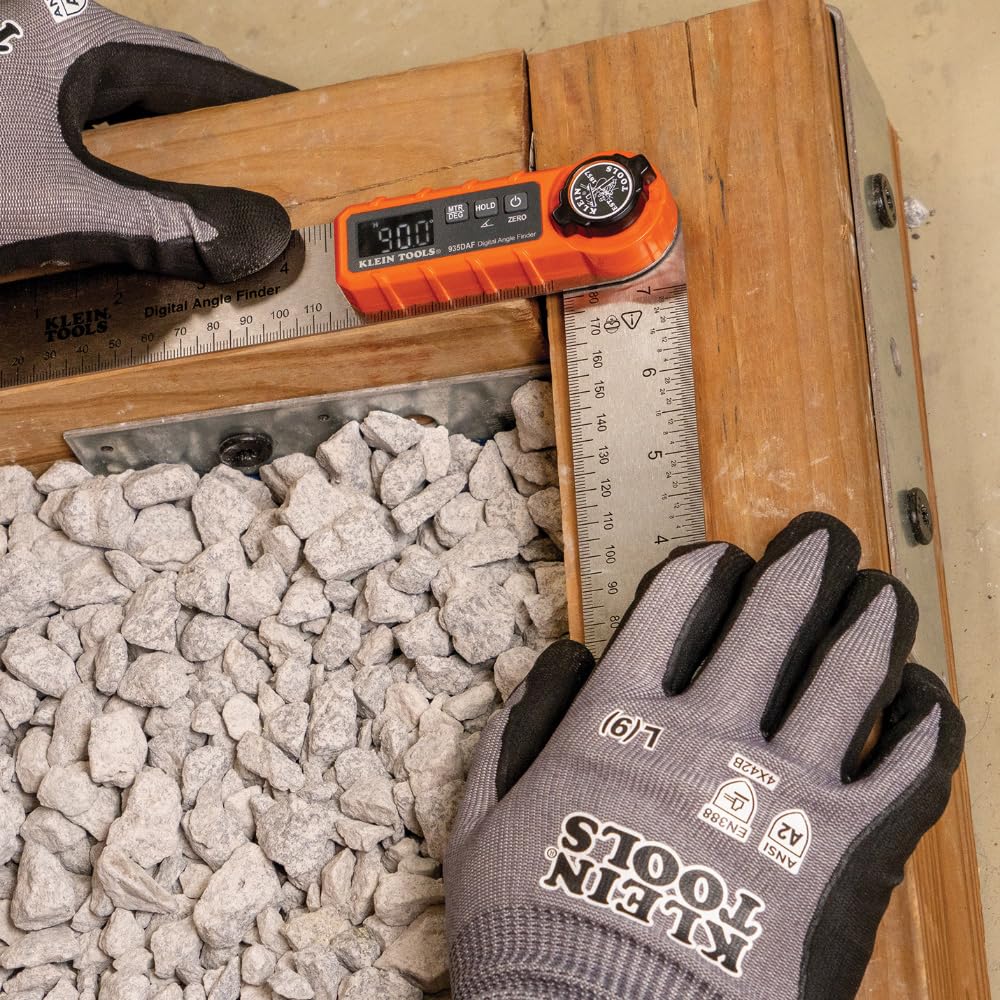 KLEIN TOOLS 935DAF Digital Angle Finder, Precision Measurements, Miter Saw Protractor Angle Calculation and Portable Design