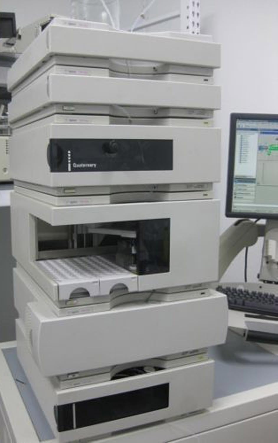 HP Agilent 1100 Series MWD HPLC System: Amazon.com: Industrial & Scientific