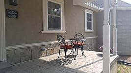 Review Image by Laura Texter Laura Texter