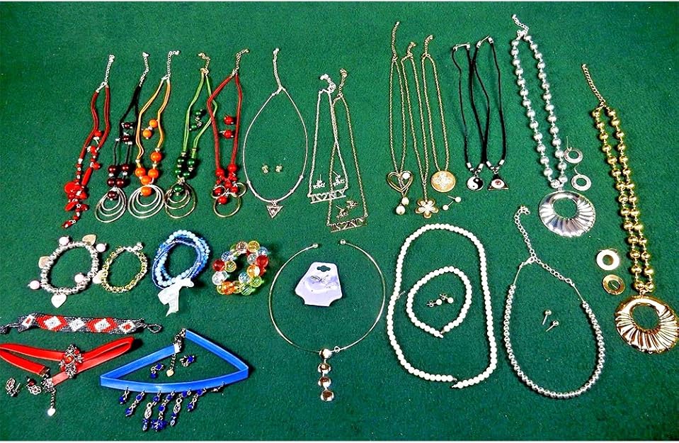 Closeout 396 Items Assorted Fashion Jewelry Wholesale Lot