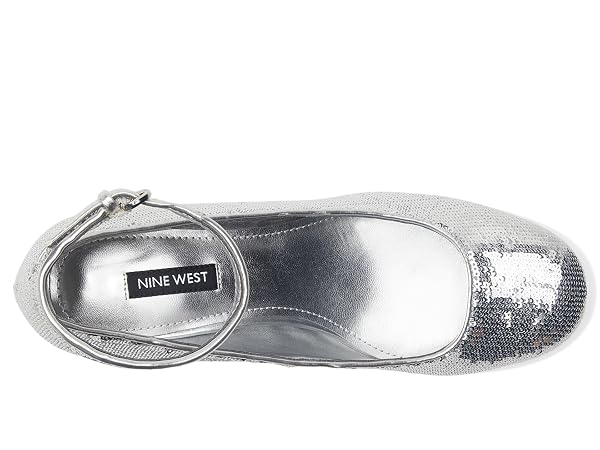 NINE WEST WOMENS AMAIZE SILVER SEQUIN 9.5 MEDIUM