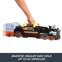 Hot Wheels Toy Car & Track, RacerVerse Batman’s