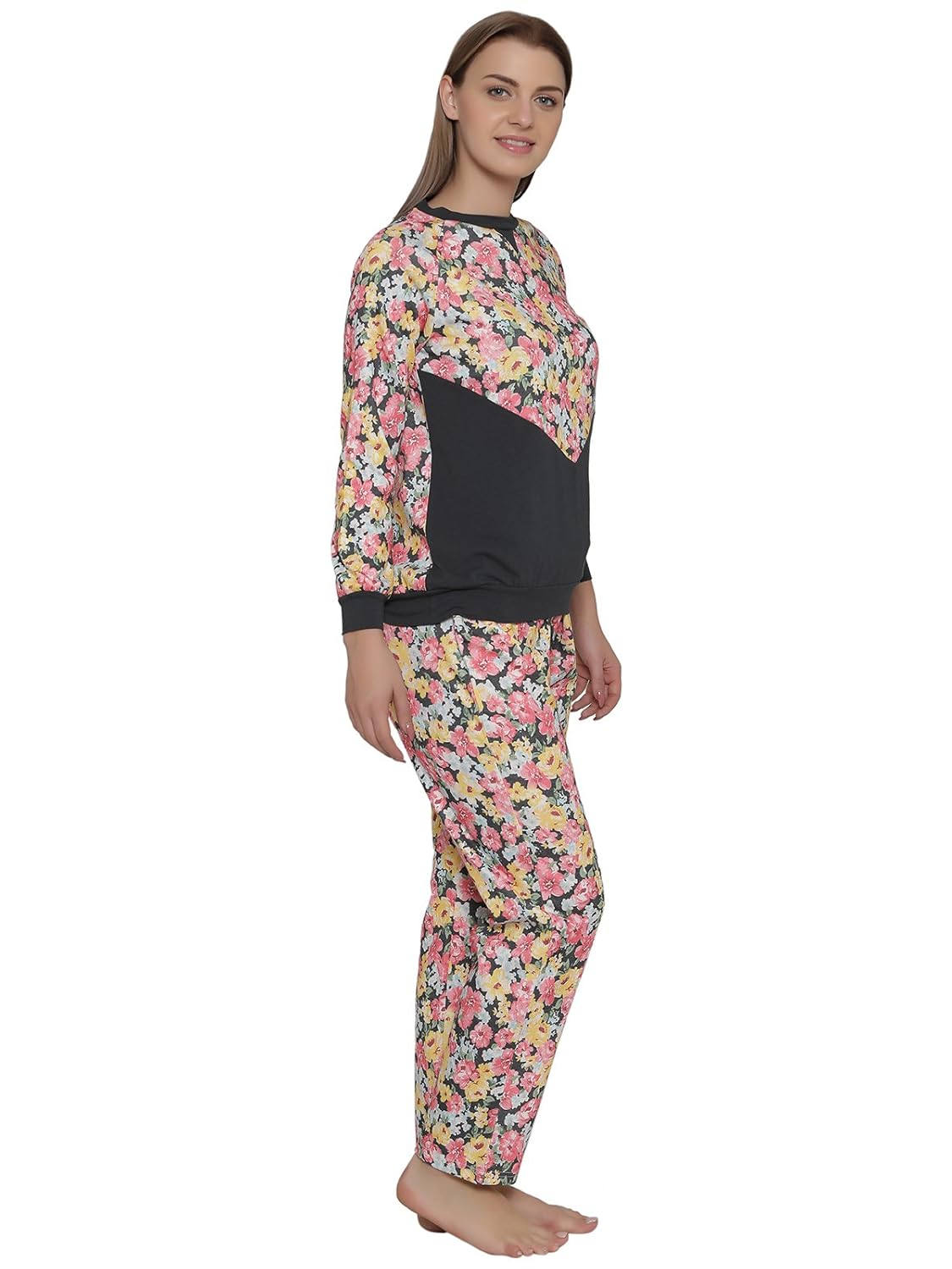 clovia women's warm floral print top & pyjama set