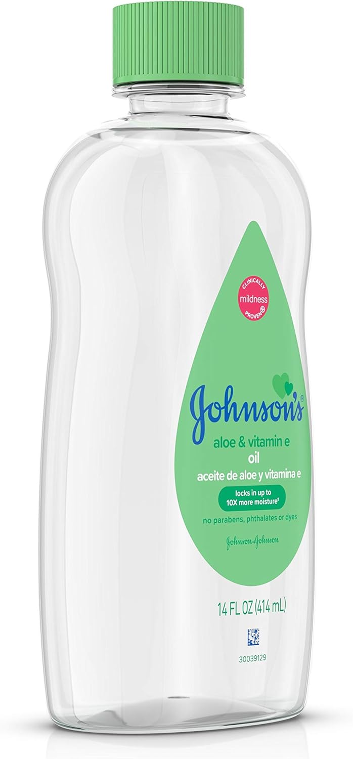 Johnson & Johnson Baby Oil, Aloe Vera & Vitamin E, 14 Ounce: Health & Personal Care