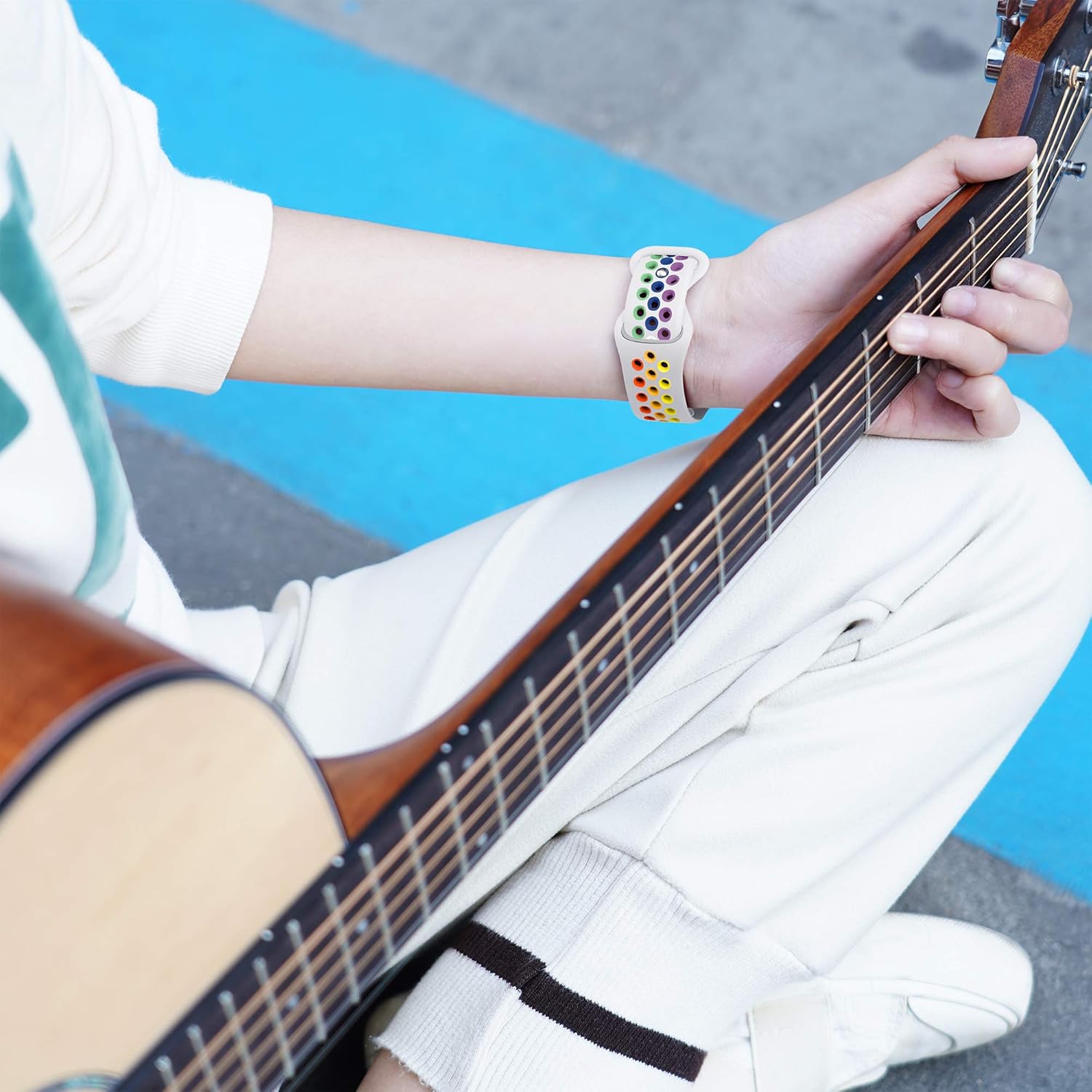 Epova Silicone Sport Strap Compatible with Apple Watch Strap 42mm 44mm 45mm 46mm 49mm - Image 4