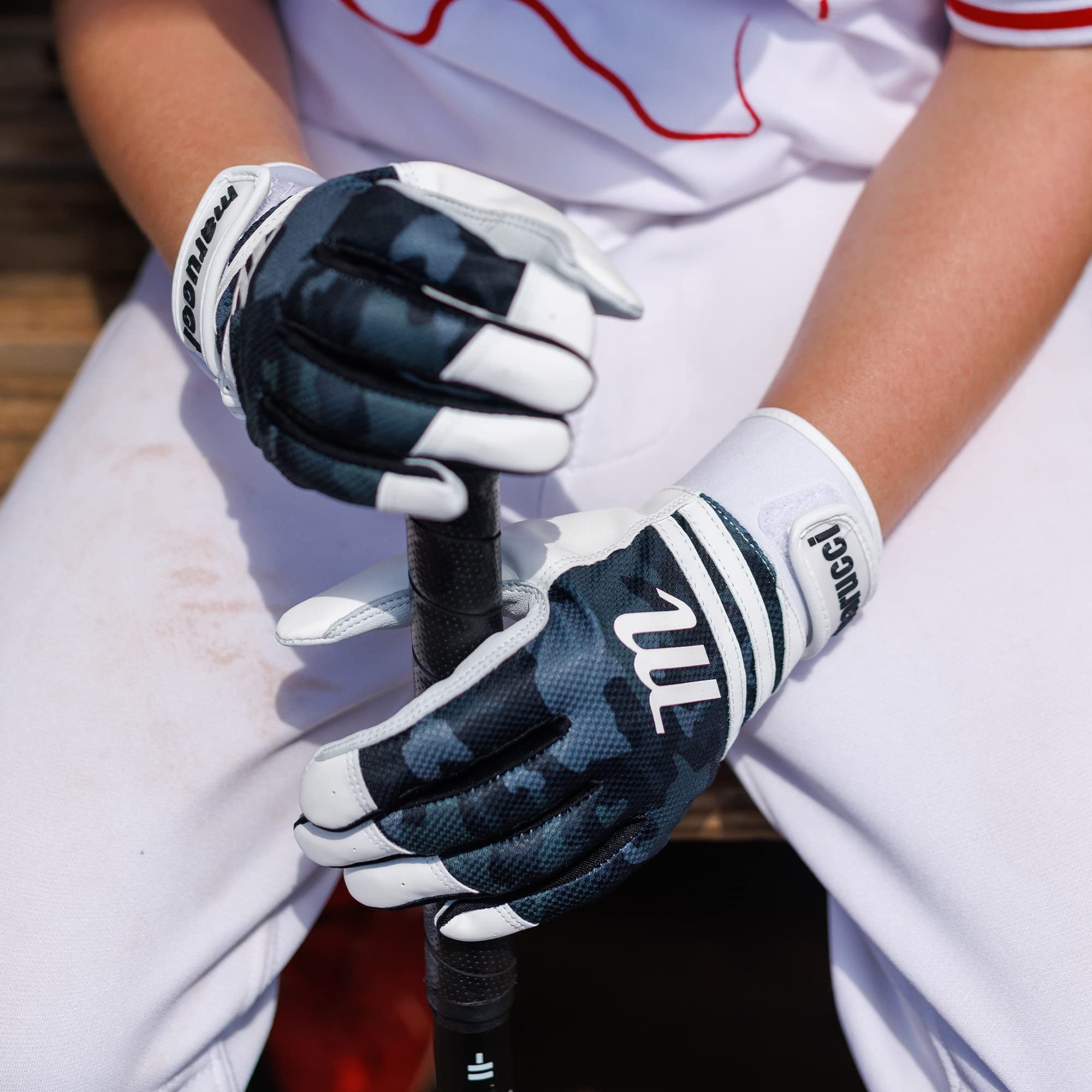 Marucci Youth CRUX Batting Glove Navy Blue (MBGCRXYNBYS) on Galleon