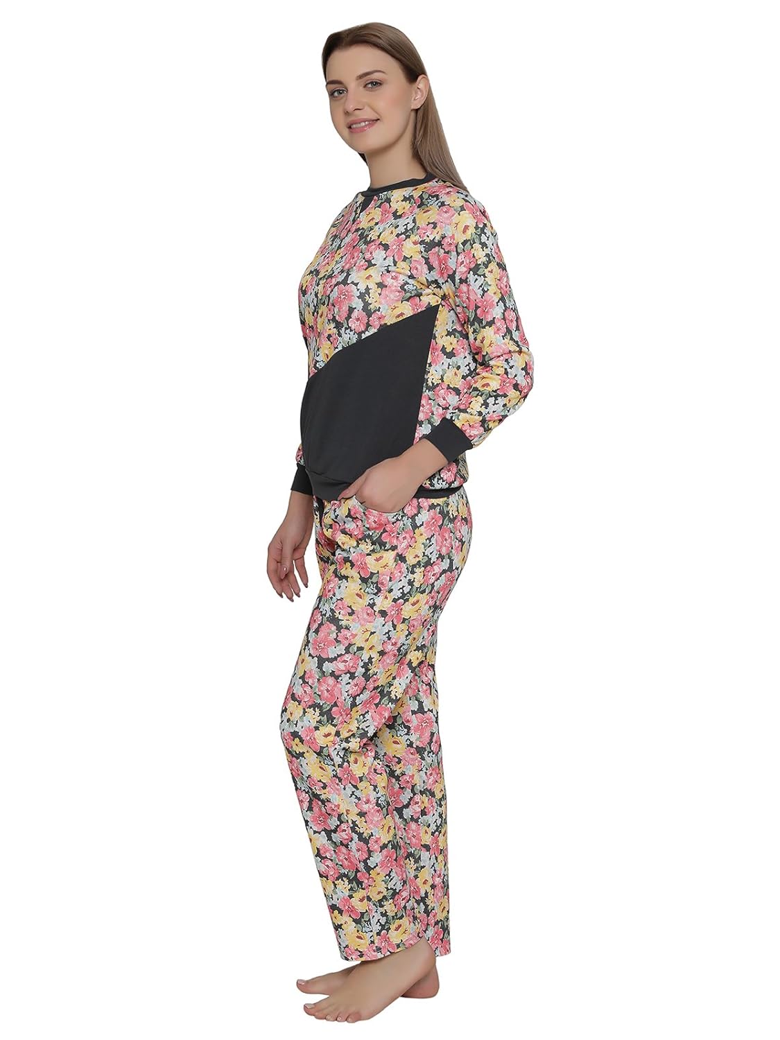 clovia women's warm floral print top & pyjama set