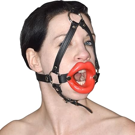 Verschließbares Kopf-Geschirr mit Stacheln und Nasenhaken (mit roten Lippen)