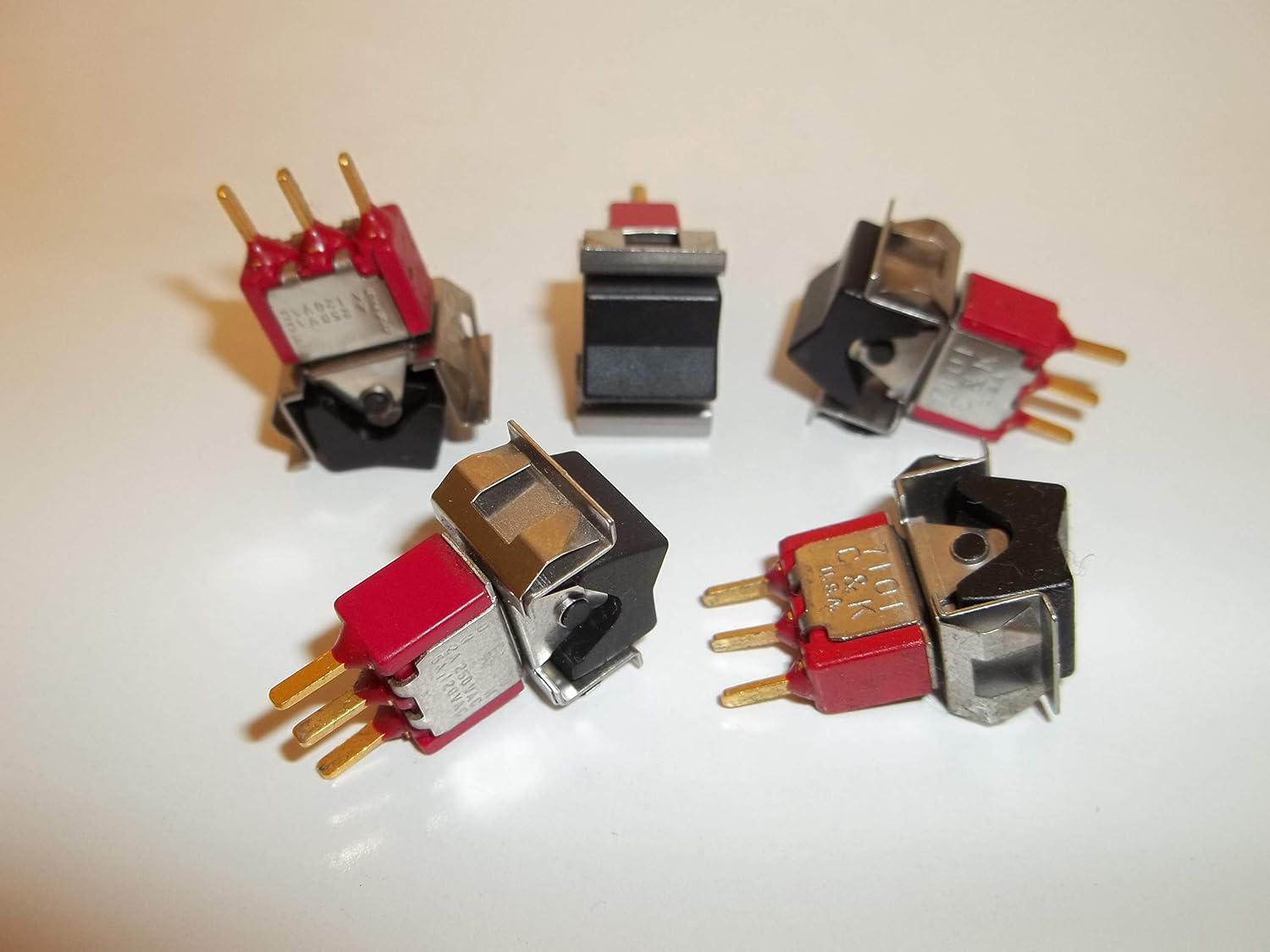 5A 120V Snap-in Switches 5PCS C&K 7101 Mini - SPDT On-On Snap-in - Foto 9