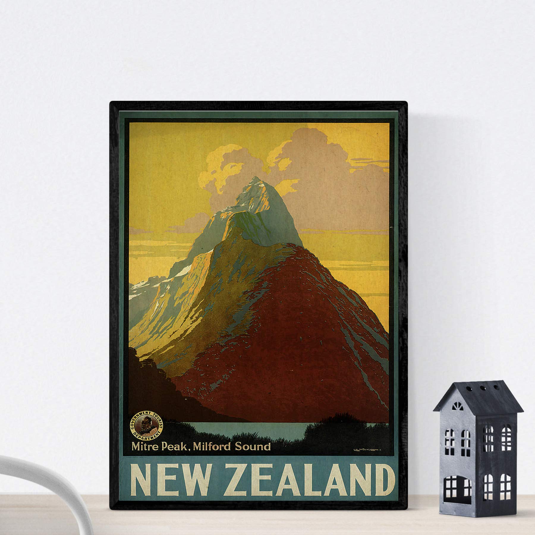 Nacnic Vintage Poster Vintage poster advertising. Meet New Zealand. A3 size