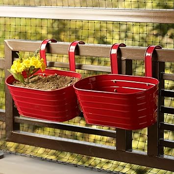 Exclusivelane Glossy Red Garden And Balcony Decorative Metal