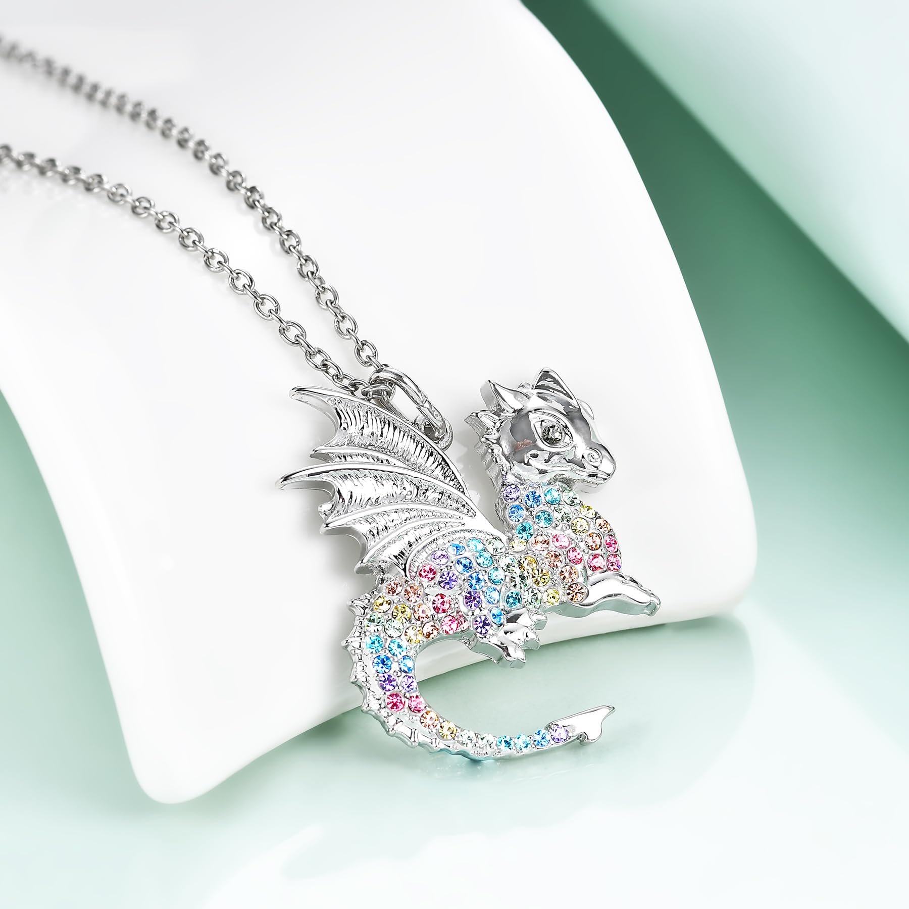 luomart Dragon Dinosaur Necklace Birthday Gifts for Girls,Dragons Dinosaurs Pendant Necklaces Jewelry for Women
