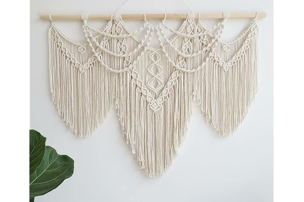 Betylifoy Macrame Wall Hanging Large Boho Chic Woven Tapestry Beige Tassel Tapestry Cotton Rope Woven Wall Art Decor for Bedr