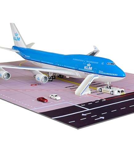 Amazon.com: GeminiJets Boeing 747-400F Commercial Aircraft