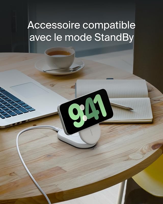 BoostCharge Socle de Recharge 2-en-1 aimanté et Pliable Qi2, 15W, Compatible MagSafe Chargeur sans Fil, Recharge Rapide, Apple iPhone 17, iPhone Air, Pixelsnap, Adaptateur Inclus - Blanc