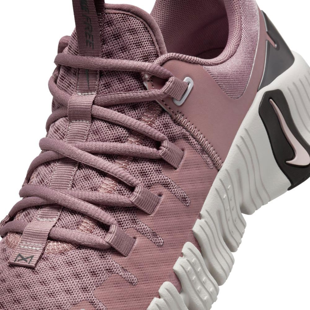 Nike Women's Free Metcon 5 Workout Shoes