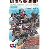 Tamiya 35386 1:35 Figure Set German MG Troops (5) with WW2 Faithful Replica, Model Building, Plastic Kit, Crafts, Hobby, Gluing, Model Kit, Assembly, Unpainted