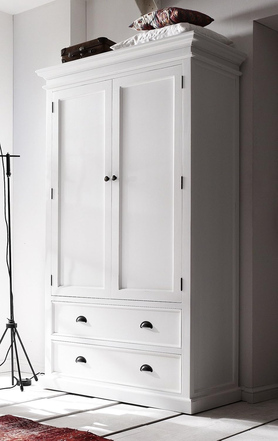 Albion White Painted Mahogany Bedroom Furniture Double Wardrobe