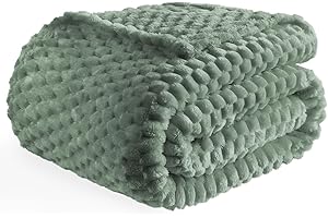 Bnuitland Sage Green Flannel Throw Blanket (50X40 inches), 300 GSM Fleece Cozy Warm Soft Lightweight Bed Sofa Blanket for Babys and Pets, Suitable for All Seasons