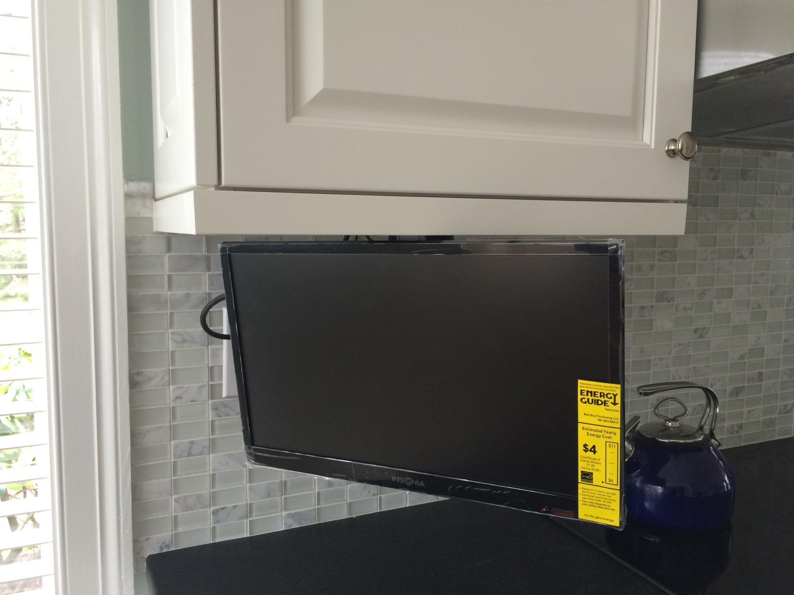 10/mo Finance MountIt! Under TV Mount Folding Ceiling