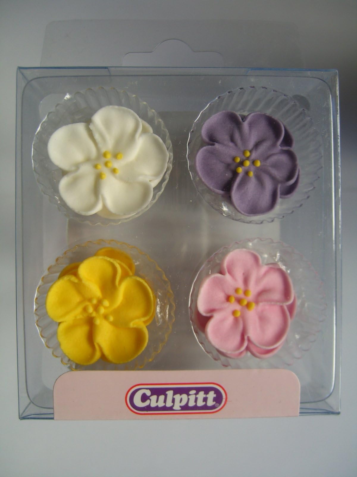 12 WILD ROSES Sugar Cake Decorations (Pipings){Cupcake Toppers}