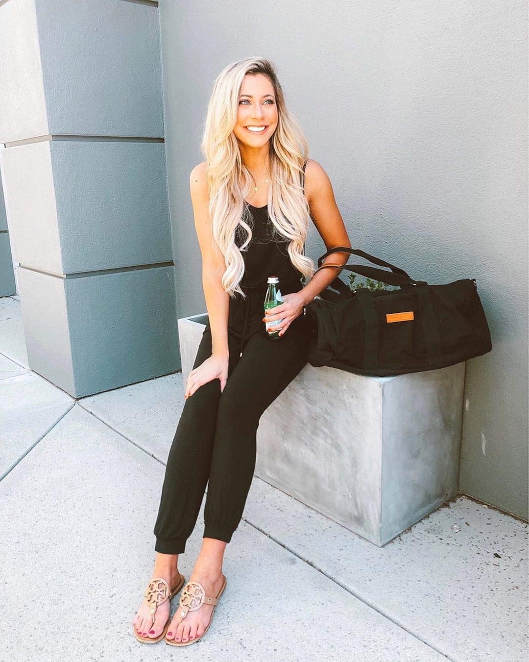 PRETTYGARDEN Women’s Two Piece Outfit Sleeveless Crewneck Tops With Sweatpants Active Tracksuit Lounge Wear With Pockets at  Women’s Clothing store