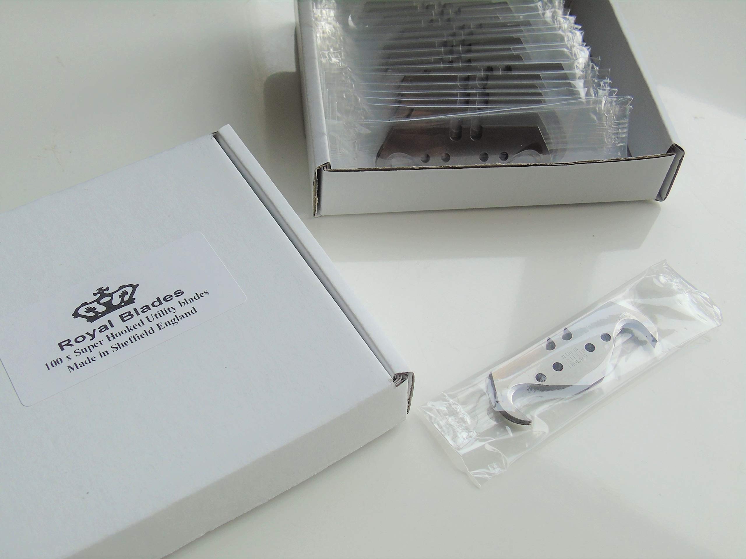 100 x Royal Blades Super Hooked Profile Quality Sheffield Made Cutting Edge Carpet Trimming Tool Blades