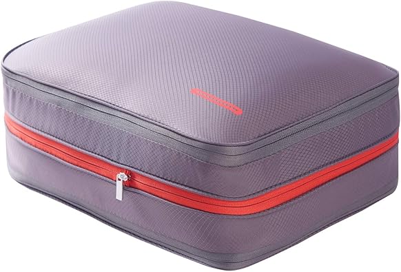 Amazon Co Jp 超便利旅行圧縮バッグ 19年最新型 超大容量 26l ファスナーで簡単圧縮で衣類スペース50 節約 軽量 コート ダウンジャケットとジーンズの収納を適用します 出張 旅行 便利グッズ 衣類仕分け 綺麗な衣類 汚れた衣類 超大容量 26l グレー