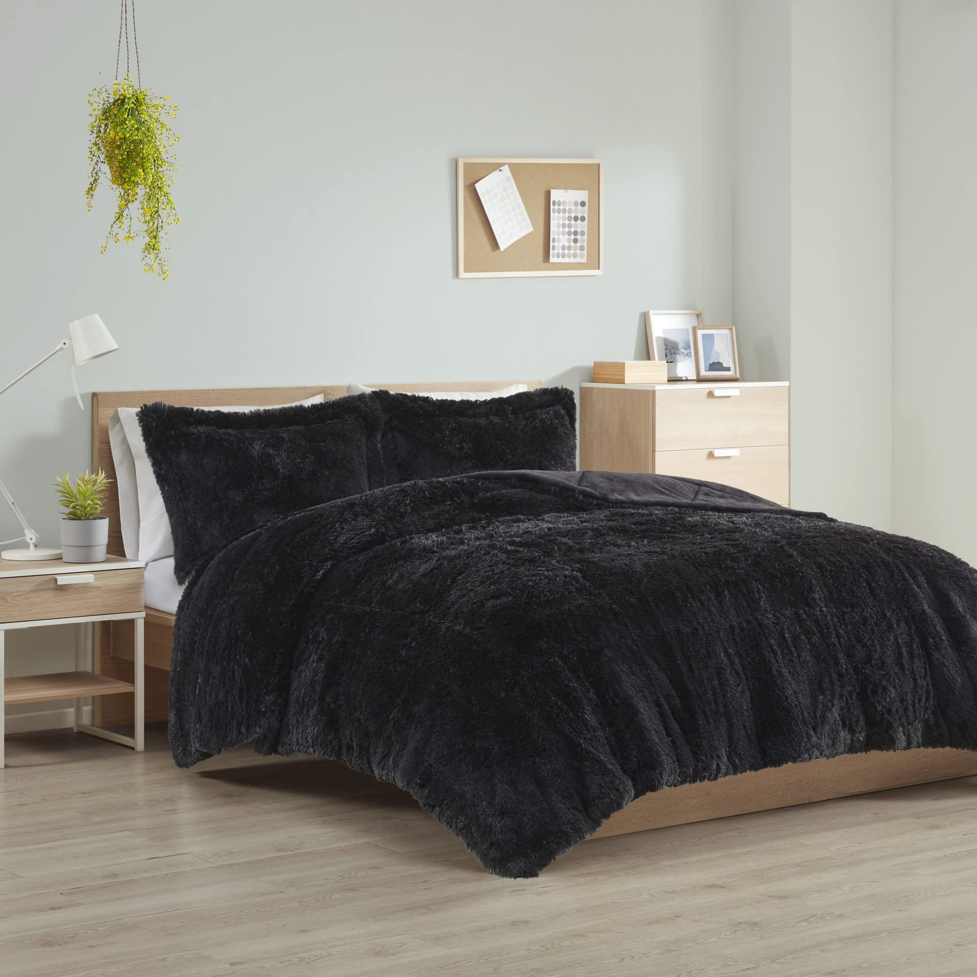 Intelligent Design Malea Shaggy Comforter Set, Long Faux Fur Cozy Down Alternative, Modern Casual Ultra Soft All Season Fluffy Bedding with Matching Sham, King/Cal King, Black 3 Piece Image