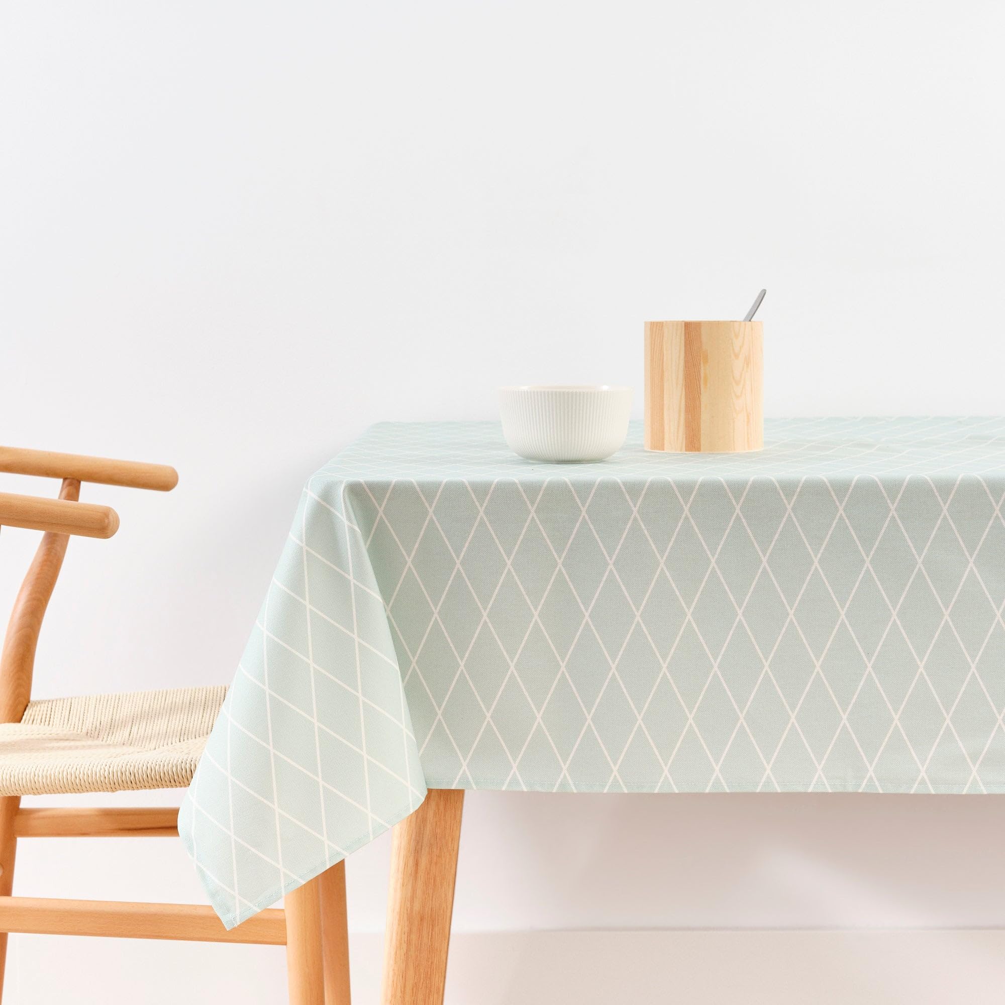BELUM | Stain Resistant Resin-Coated Tablecloth for Rectangular Table | Various Sizes | Oilcloth for Kitchen (Green, 200 x 180)