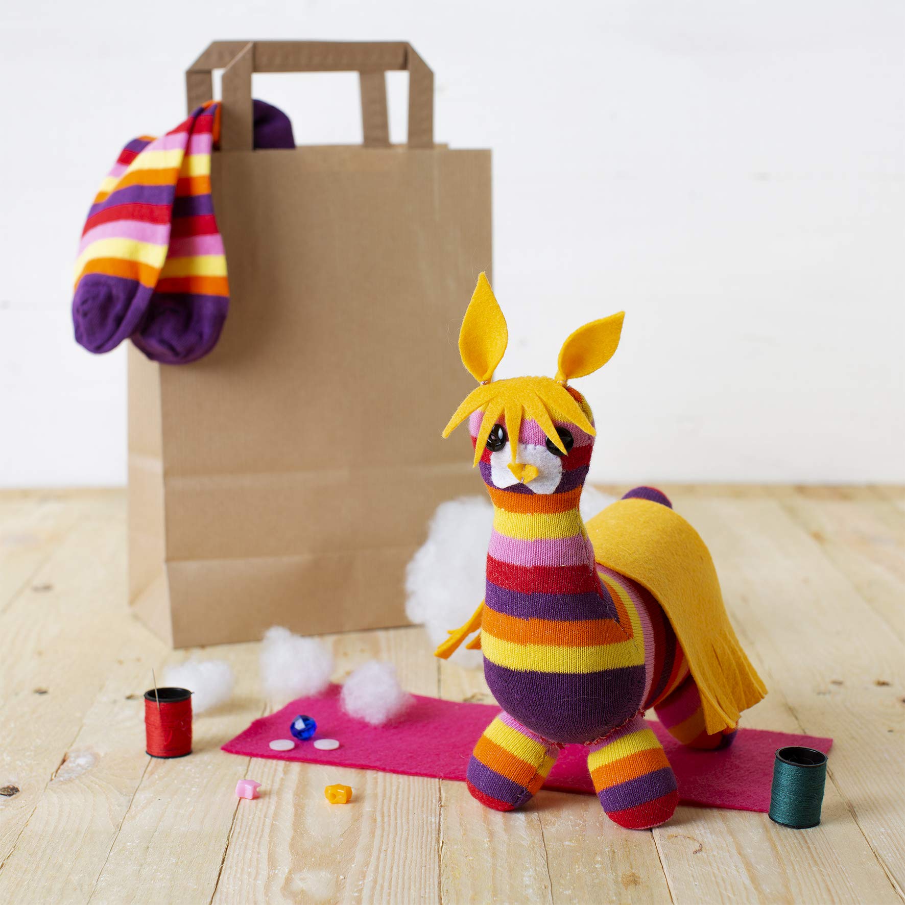 Sock Llama Craft Kit - Complete Sewing kit to Create Your own Llama