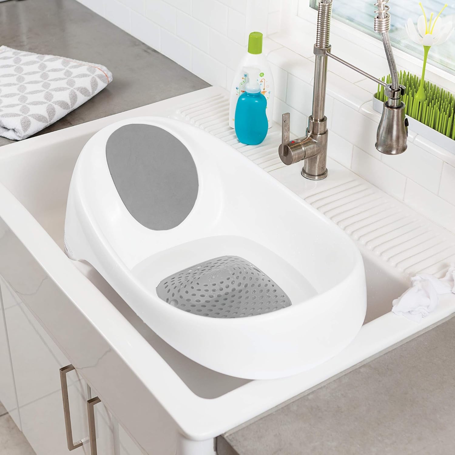 Boon, Soak 3-Stage Bathtub for Babies, Gray, White : Baby