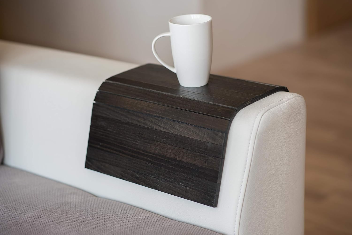 divani reclinabili con tazze