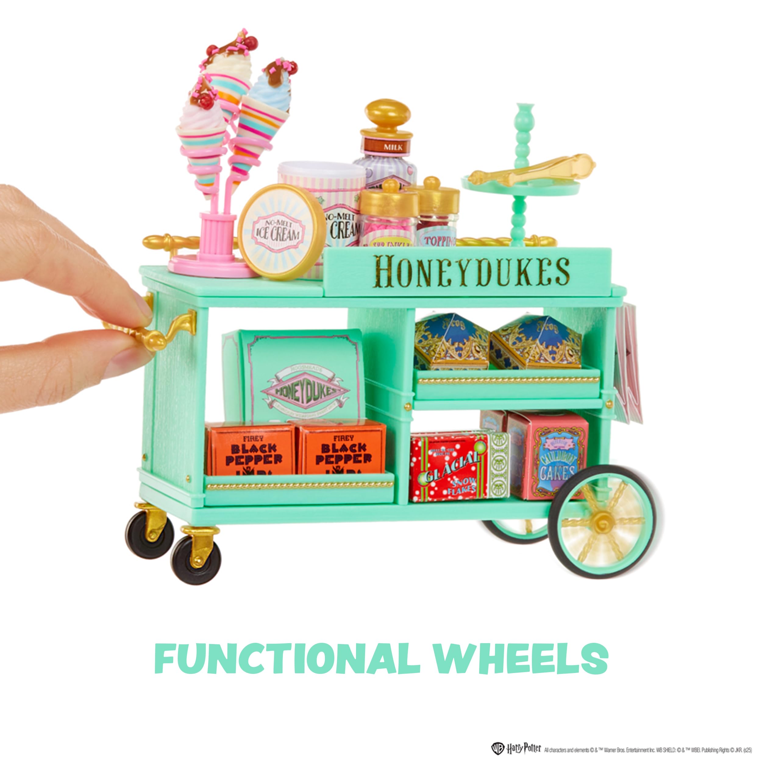 MGA's Miniverse Make It Mini Honeydukes Trolley- Harry Potter Mini-Sammlerstücke, 50+ Teile, Kunstharz-Bastelspiel, Nachgebildete Lebensmittel, Für Sammler & Kinder ab 8, Nicht ESSBAR 3