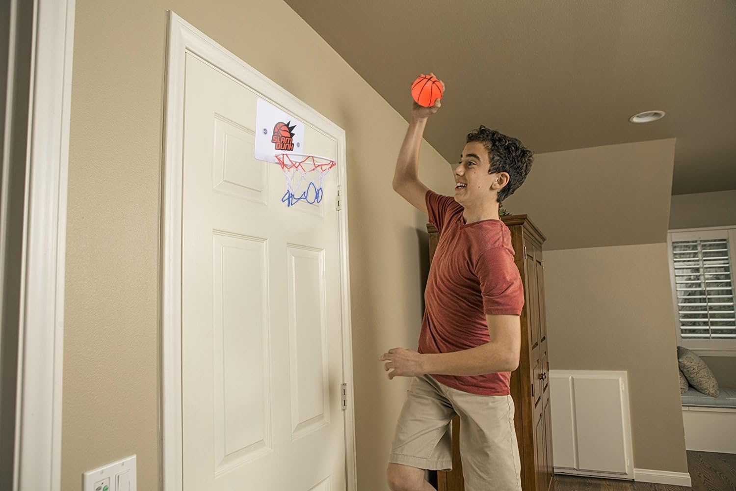 CGRTEUNIE Congerate Slam Dunk Bedroom Bathroom Toilet Office Desktop Mini Basketball Decompress Game Gadget Toy Home Decor for Kid Education Pet Play and Basketball Lovers CPC Certificate: Toys & Games